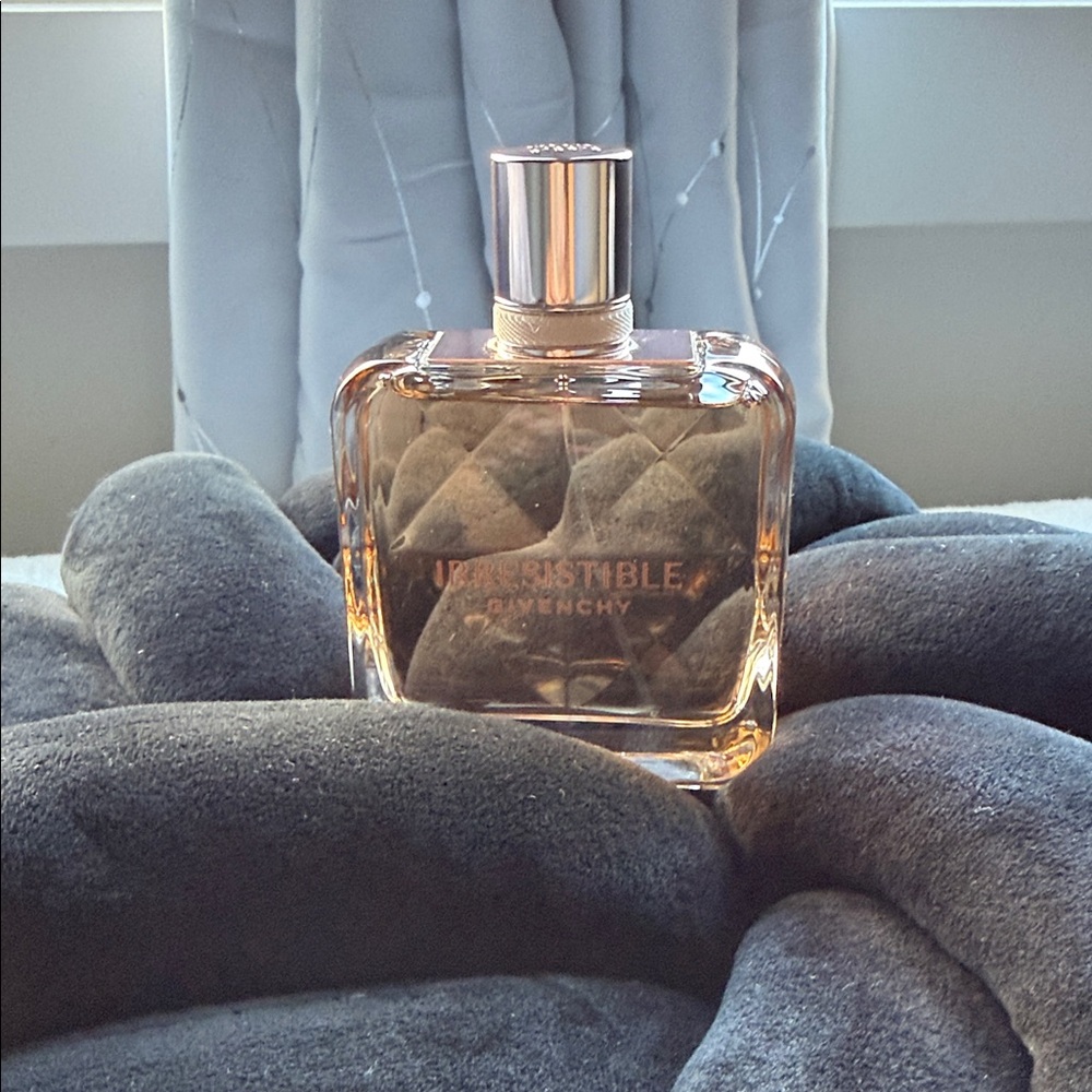 NWOB Givenchy Irresistible Perfume Bottle - Amber and Silver - Picture 2 of 2